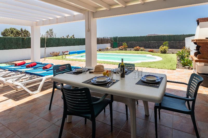 Villas Susaeta image