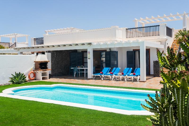 Villas Susaeta image