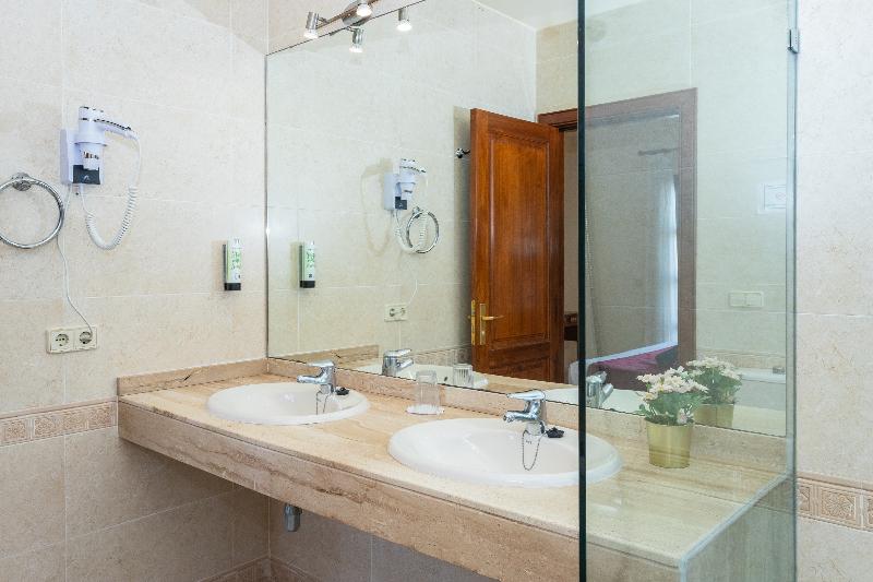 Villas Susaeta image