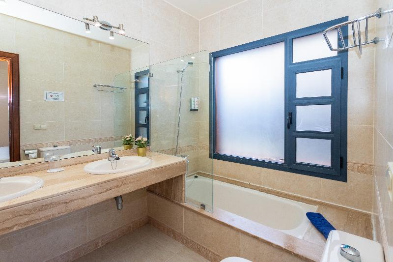 Villas Susaeta image