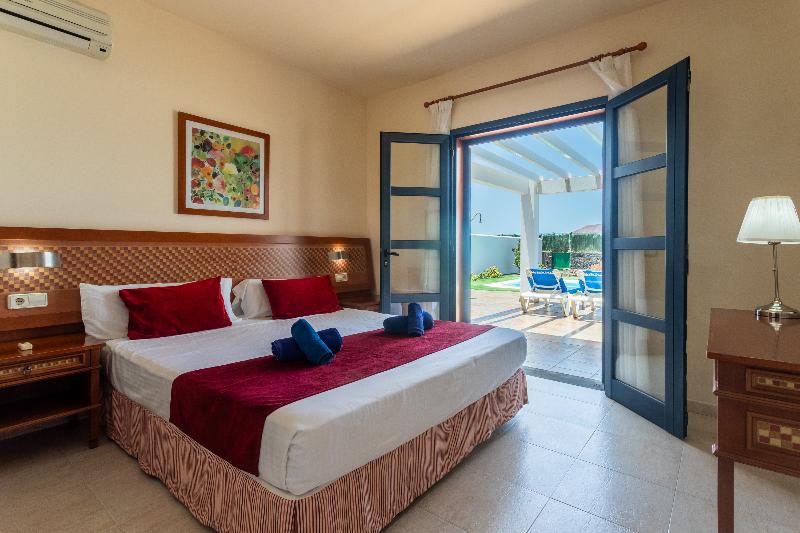Villas Susaeta image