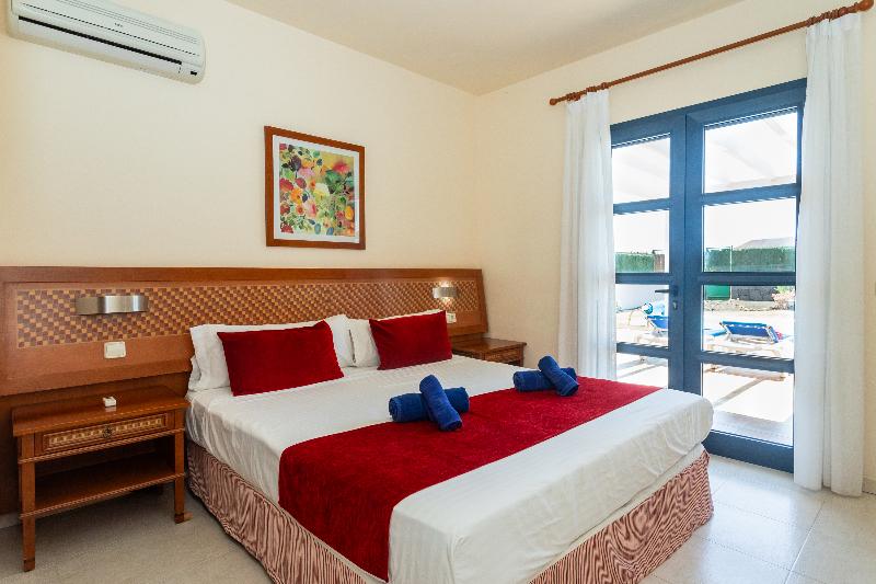 Villas Susaeta image