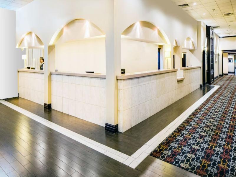 Hotel Burbank image