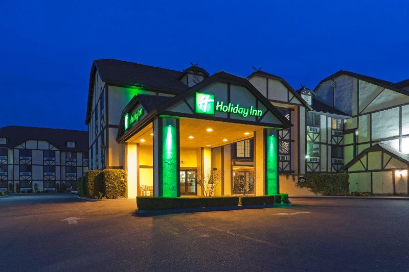 Holiday Inn Selma-Swancourt image