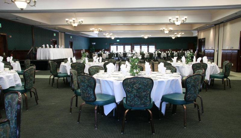 Holiday Inn Selma-Swancourt image