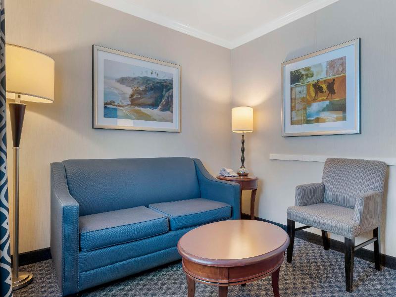 BEST WESTERN PLUS Marina Shores Hotel image