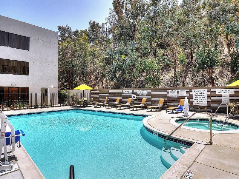 Fairfield Inn & Suites Los Angeles Rosemead image