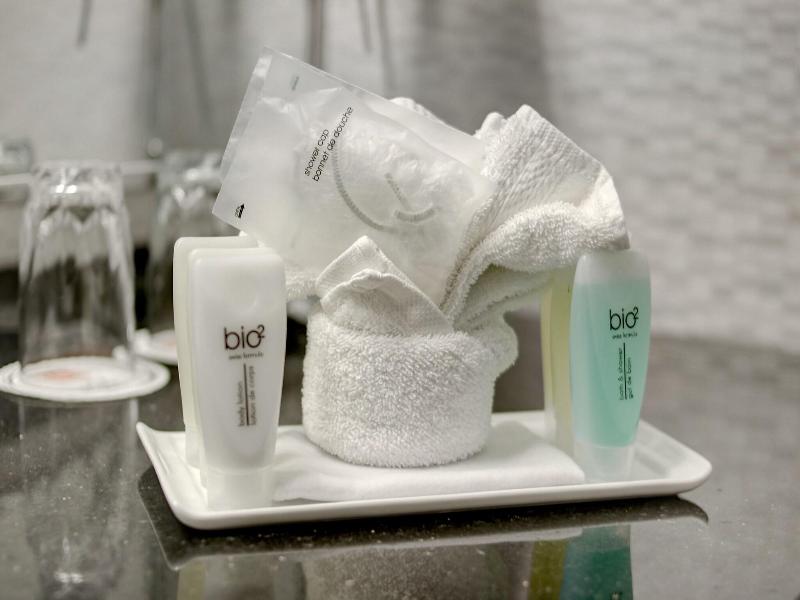 Le Cantlie Suites Hotel image