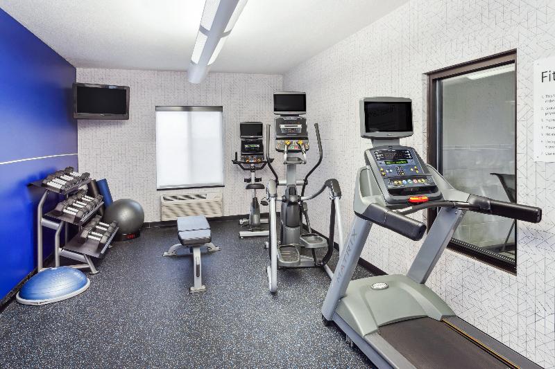 Holiday Inn Express Pekin  image