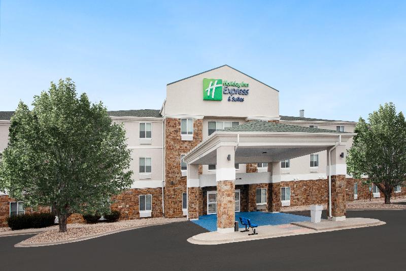 Holiday Inn Express Pekin  image