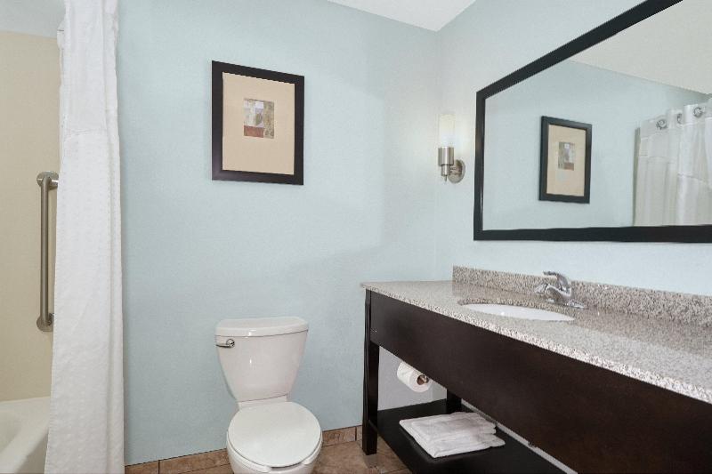 Holiday Inn Express Pekin  image