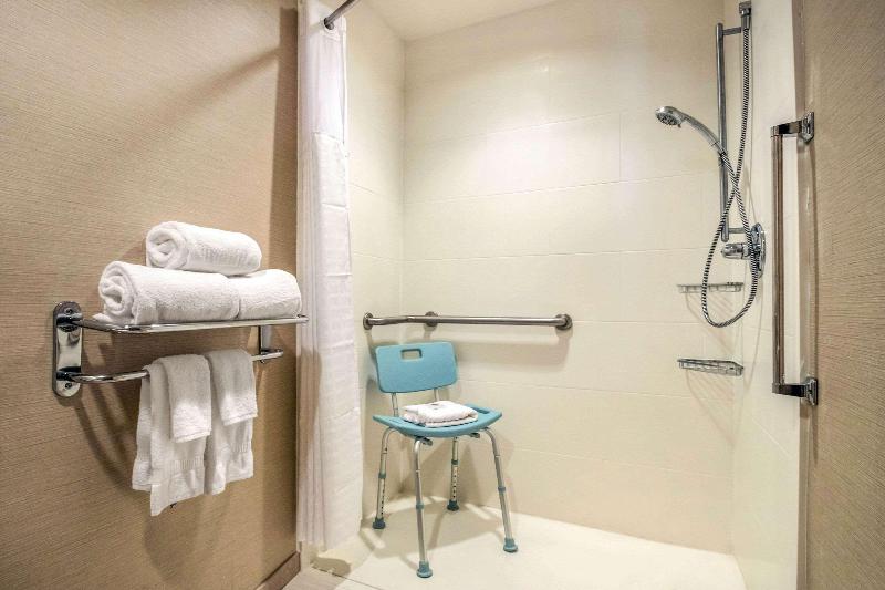 Comfort Inn Ottawa Starved Rock Area image