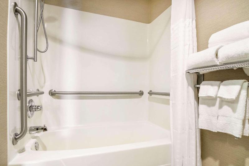 Comfort Inn Ottawa Starved Rock Area image