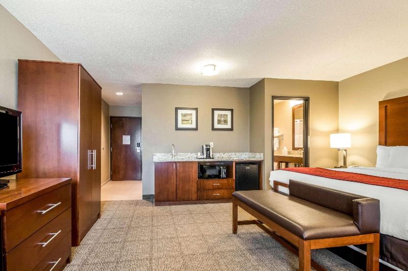 Comfort Inn Ottawa Starved Rock Area image