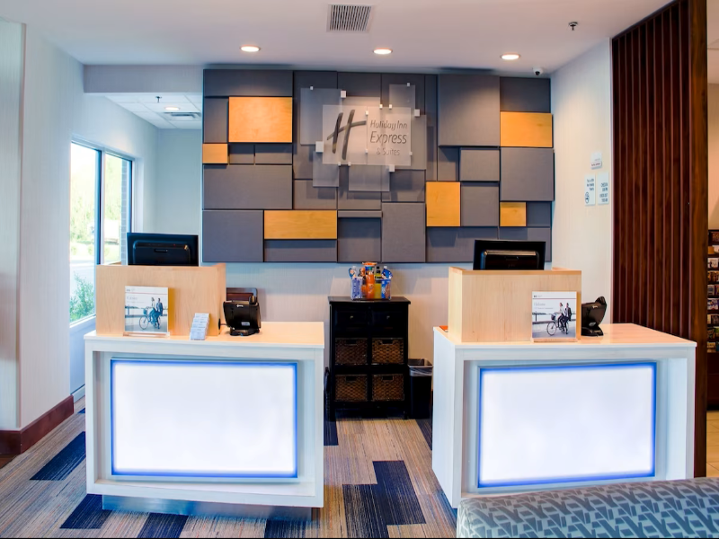 Holiday Inn Express & Suites Danville