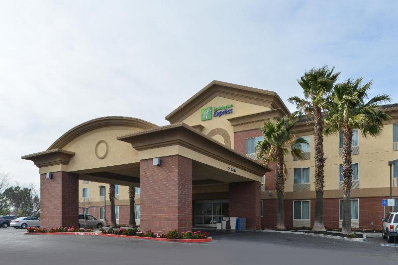 Holiday Inn Express Woodland