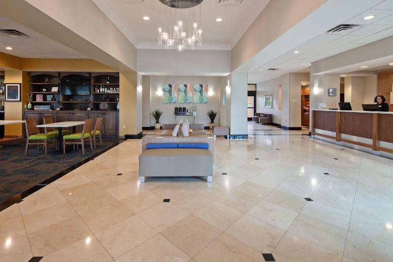 Holiday Inn Palmdale-Lancaster image