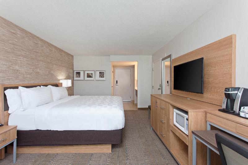 Holiday Inn Palmdale-Lancaster image