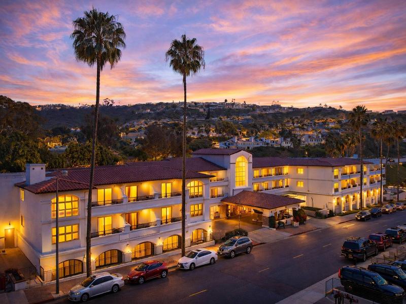 The Volare, an Ascend Hotel Collection Member image