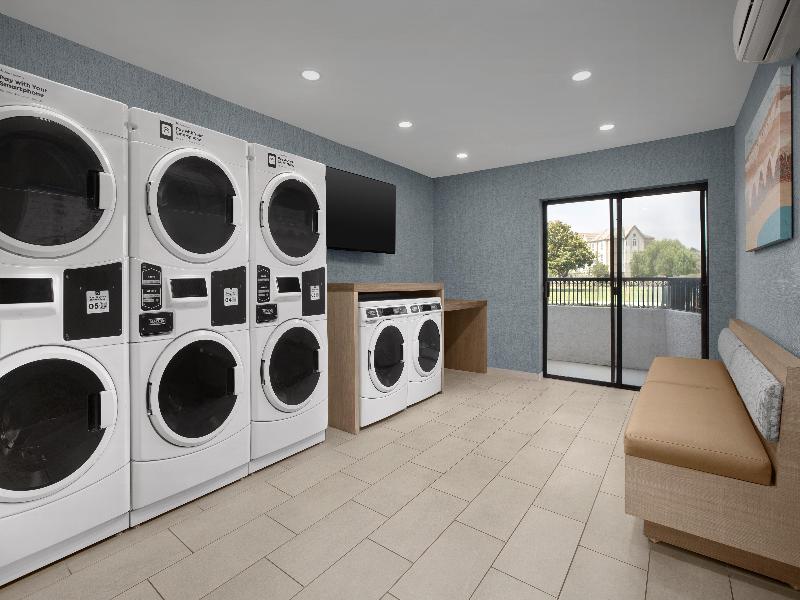 Homewood Suites By Hilton Santa Maria