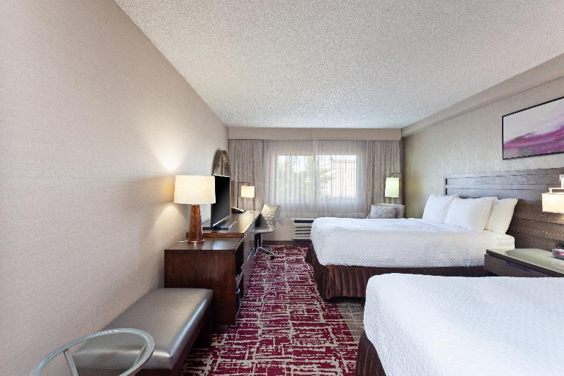 Crowne Plaza Silicon Valley N - Union City photo 14