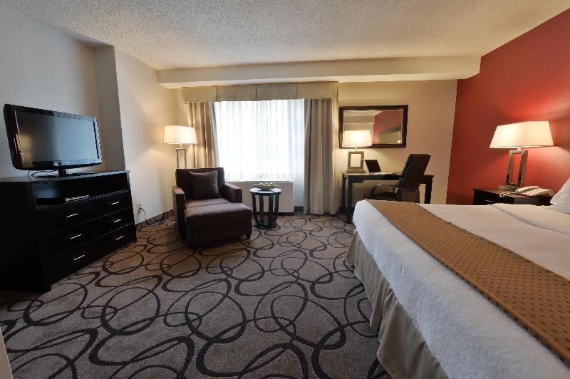 Holiday Inn Montreal Centreville Downtown