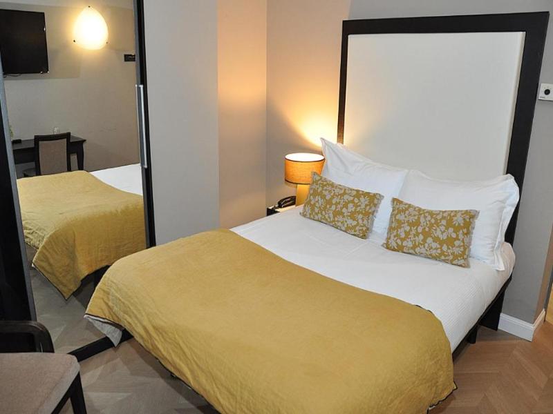 HOTEL COMTUR image