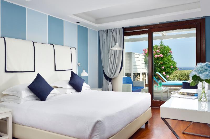 La Plage Resort