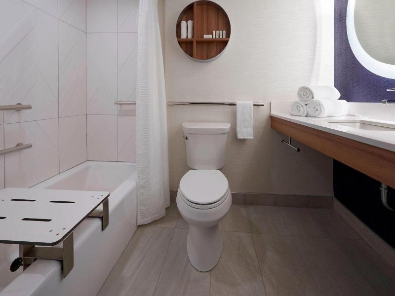 Fairfield by Marriott Montreal Downtown image