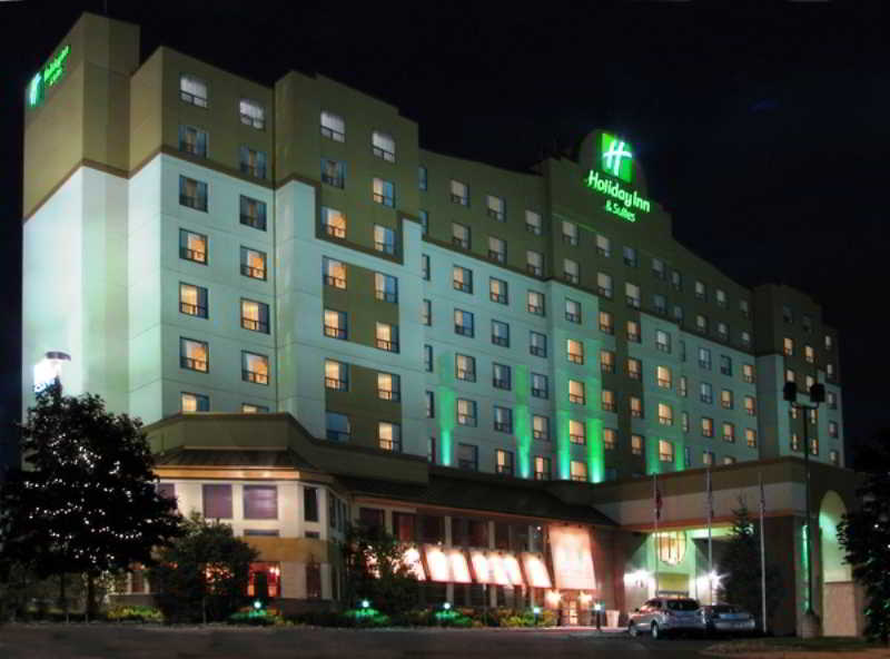 Holiday Inn AND Suites Ottawa Kanata 