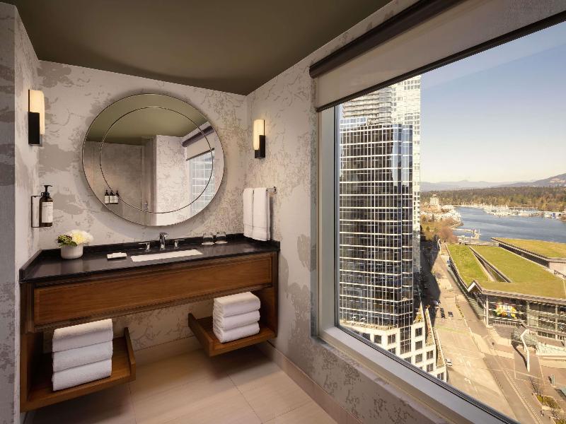 Fairmont Waterfront image