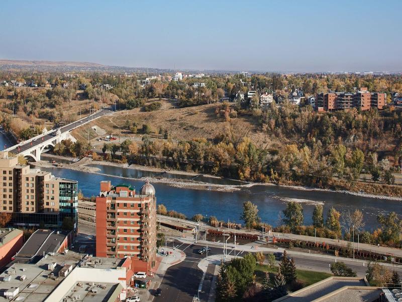 Delta Hotels Calgary Downtown image