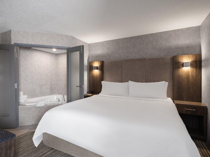 Holiday Inn Calgary Airport Holiday Inn Calgary Airport