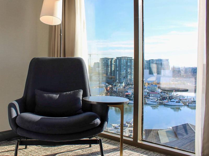 Radisson Blu Vancouver Airport Hotel & Marina image