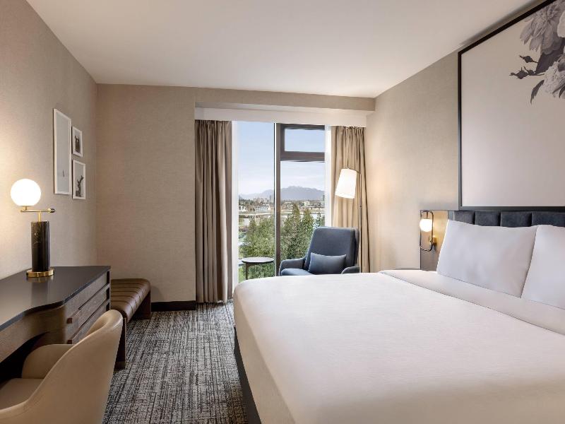Radisson Blu Vancouver Airport Hotel & Marina image