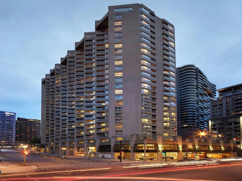 Delta Hotels Montreal image