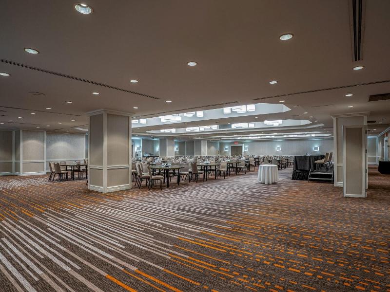 Delta Hotels Montreal image