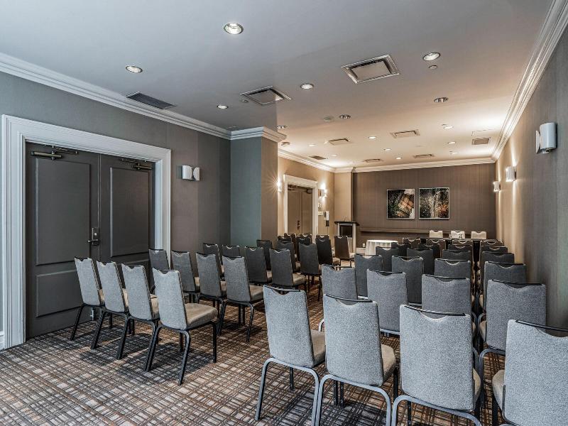 Delta Hotels Montreal image