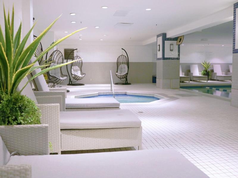 Delta Hotels Montreal image