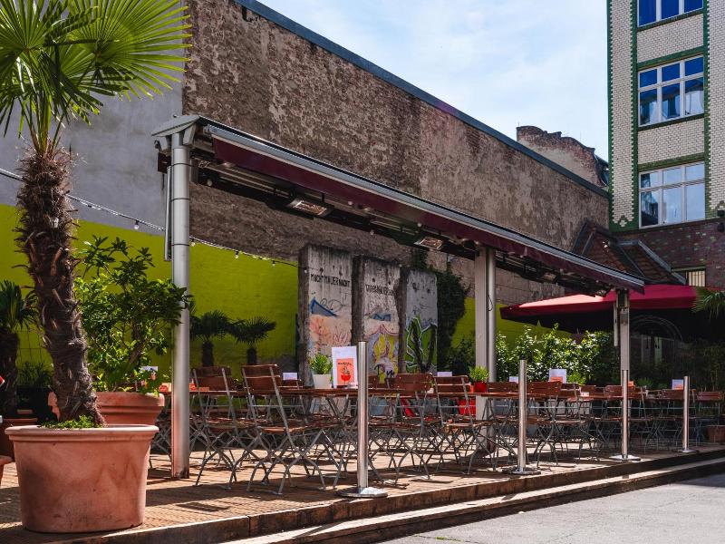 Mitte's Backpacker Hostel image