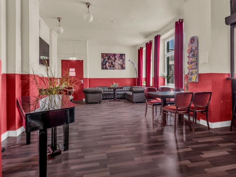 Mitte's Backpacker Hostel image