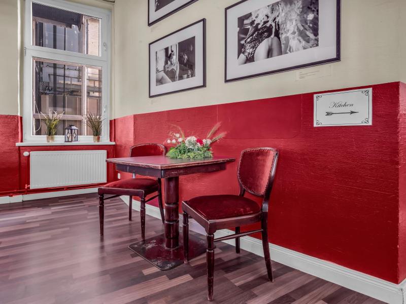 Mitte's Backpacker Hostel image