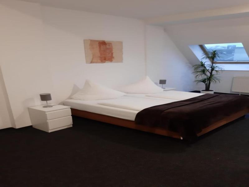Mitte's Backpacker Hostel image