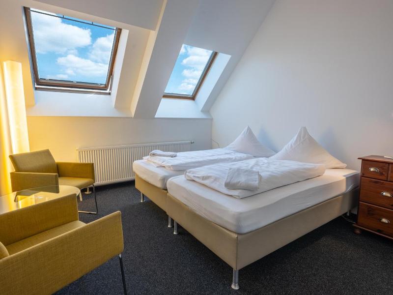 Mitte's Backpacker Hostel image