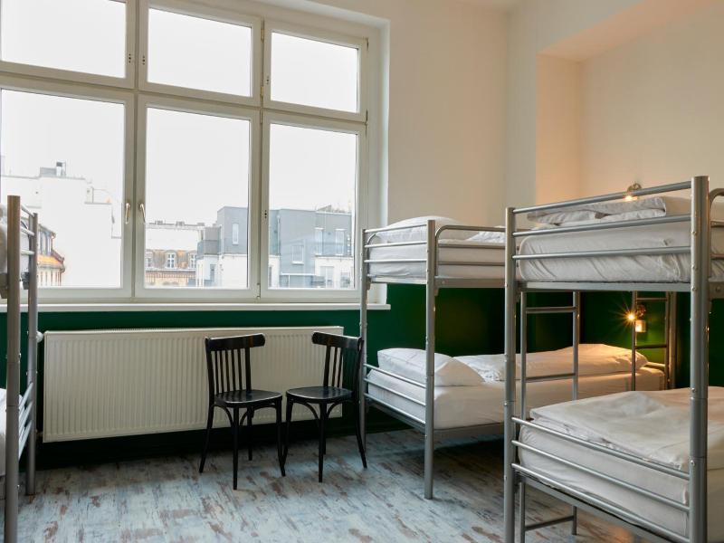 Mitte's Backpacker Hostel image