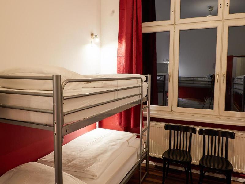 Mitte's Backpacker Hostel image