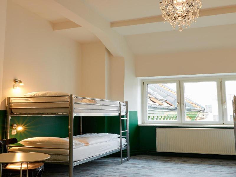Mitte's Backpacker Hostel image