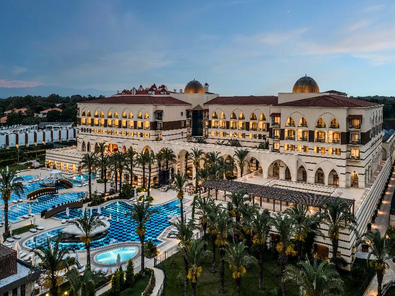Kempinski Hotel The Dome image