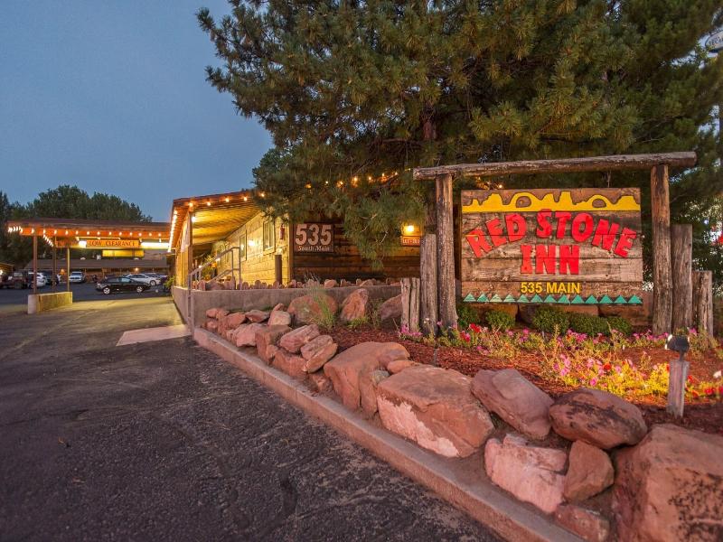 Redstone Inn