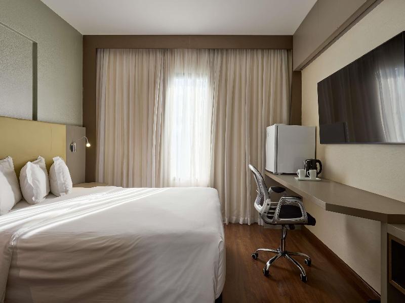 Mercure Belo Horizonte Lourdes image